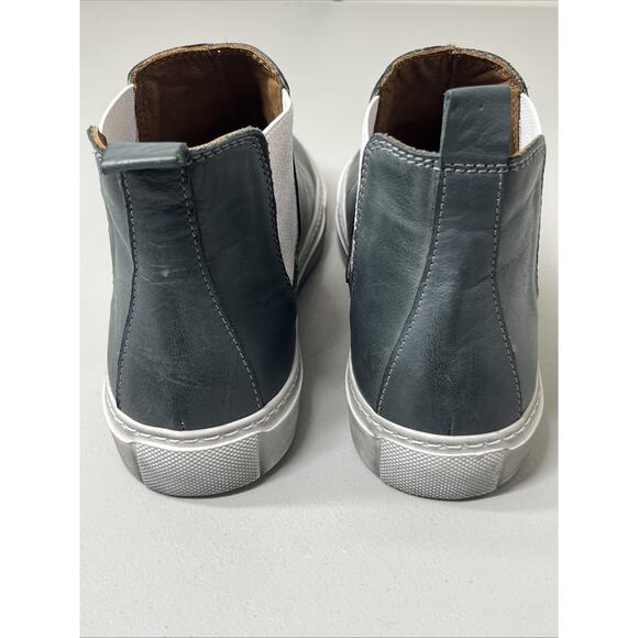 Bueno Rant Chelsea Ankle Boot Sneaker 39 US 8.5-9 Gray Leather Pull On High Top - Picture 3 of 8